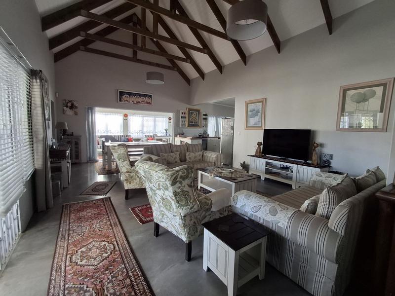3 Bedroom Property for Sale in Britannia Bay Western Cape